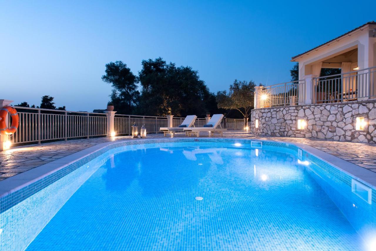 Vila Ionian Mansion Antipata Exteriér fotografie